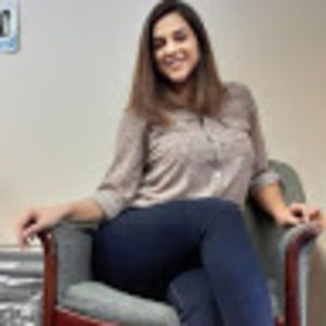 Meet your Posher, Yenny